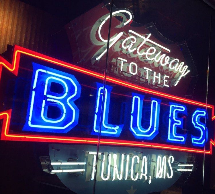 gateway-to-the-blues-museum-photo